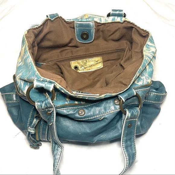 Sparrow True Tote Shoulder Purse, previously owned, great color - Picture 15 of 16